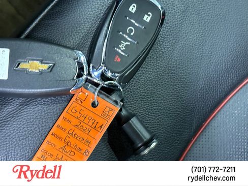 Used 2024 Chevrolet Equinox RS w/ RS Leather Package AWD/4WD image 21