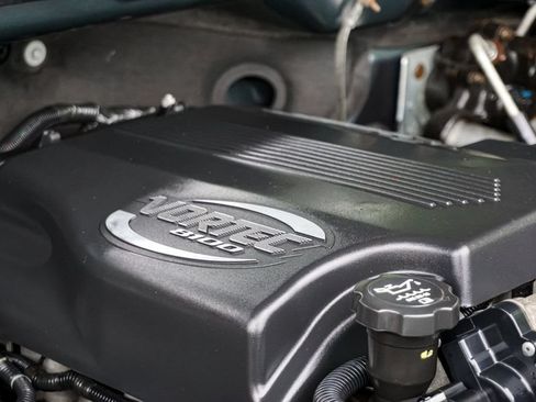 Used 2004 Chevrolet Silverado 2500 LS AWD/4WD image 57