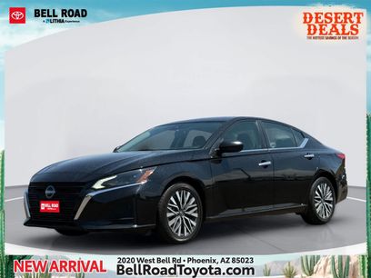Used 2024 Nissan Altima 2.5 SV