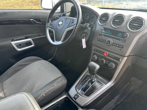Used 2015 Chevrolet Captiva Sport LS image 10