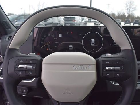 New 2025 Kia K4 GT-Line image 26