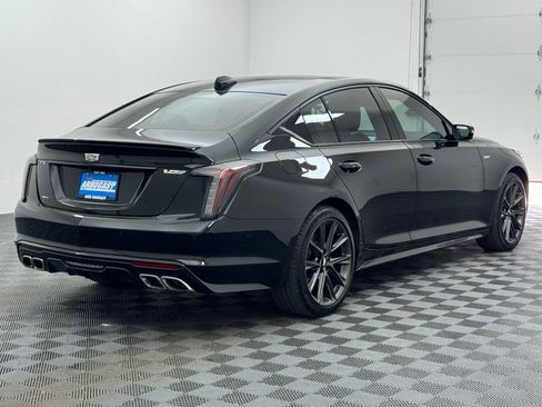Used 2024 Cadillac CT5 V w/ Premium Package AWD/4WD image 9
