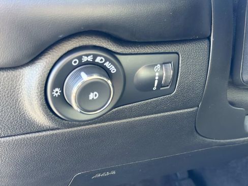 Used 2022 Dodge Durango GT RWD image 26