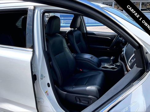 Used 2016 Toyota Highlander Limited FWD image 29
