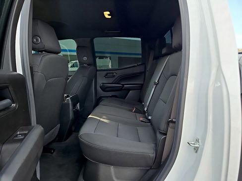 Used 2025 Chevrolet Colorado Trail Boss image 10