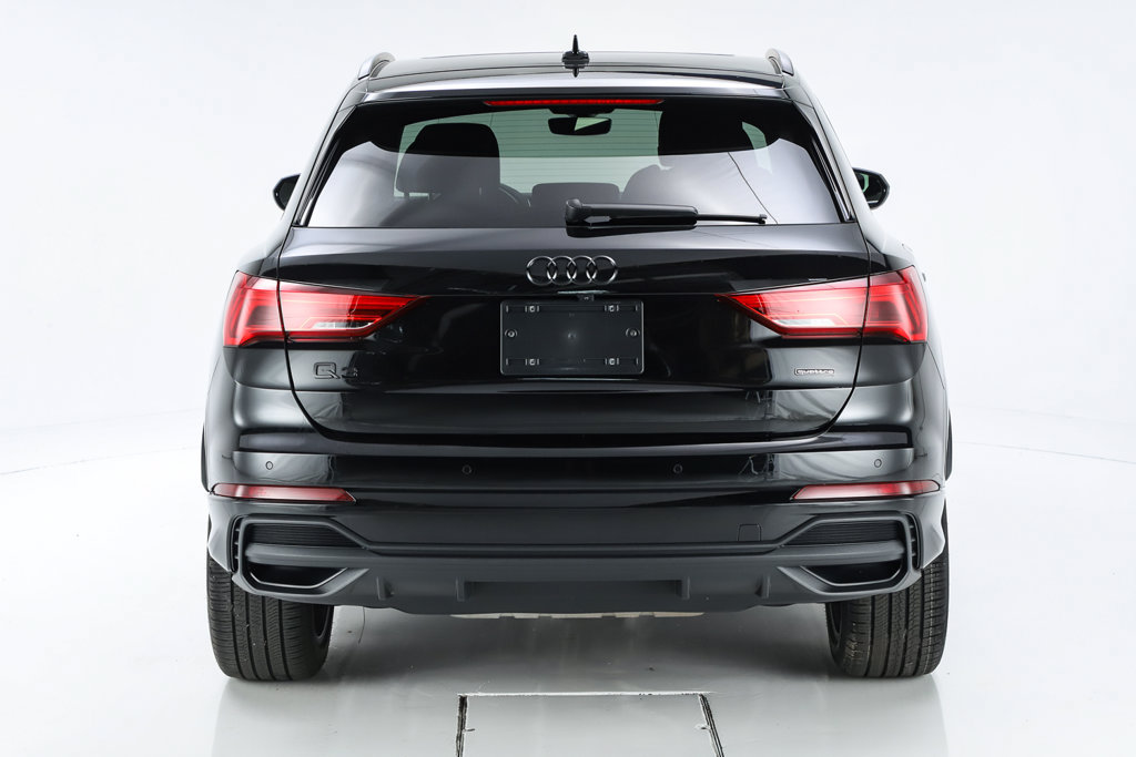 Used 2023 Audi Q3 2.0T Premium Plus w/ Premium Plus Package AWD/4WD image 15
