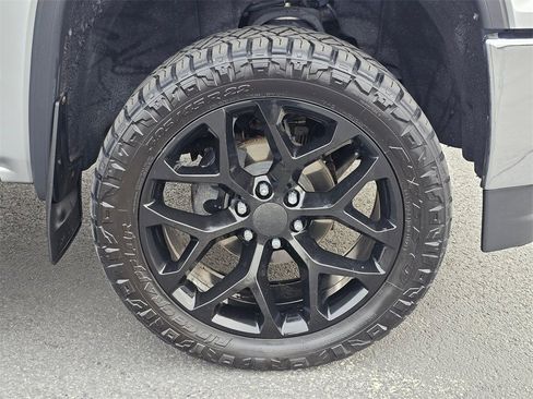 Used 2016 GMC Sierra 1500 SLE image 29