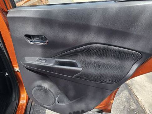 Used 2021 Nissan Kicks SV FWD image 41