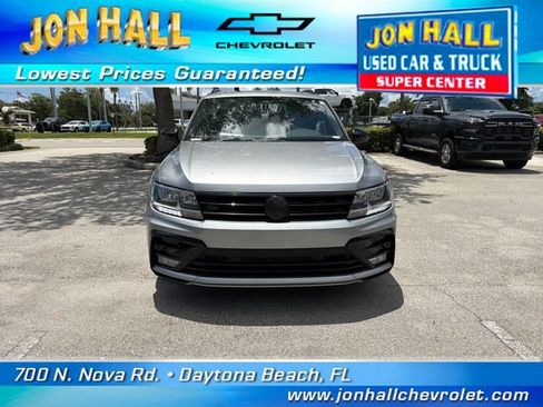 Used 2021 Volkswagen Tiguan SE R-Line AWD/4WD image 12