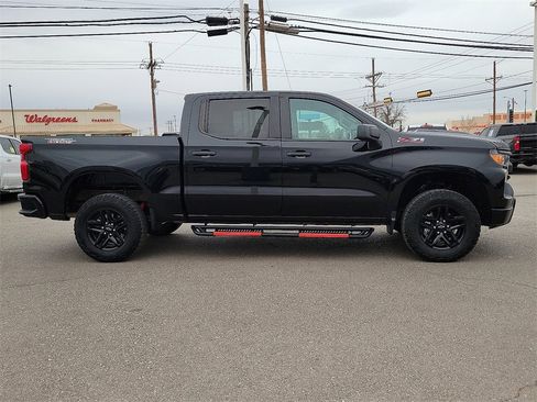 Used 2024 Chevrolet Silverado 1500 Custom Trail Boss image 12