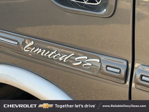 Used 2014 Chevrolet Express 1500 RWD image 12