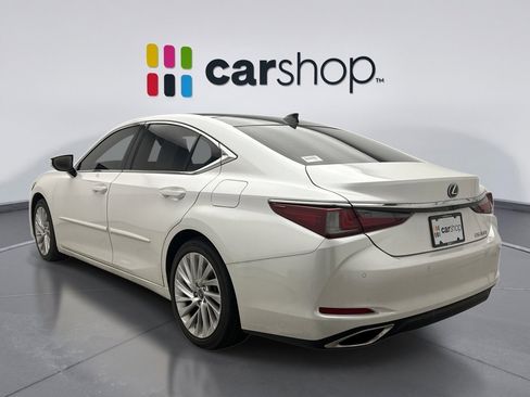 Used 2019 Lexus ES 350 w/ Accessory Package FWD image 3