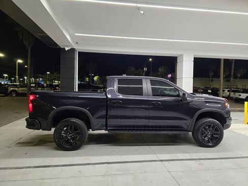 Used 2024 Chevrolet Silverado 1500 ZR2 AWD/4WD image 8