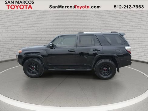 Certified 2022 Toyota 4Runner SR5 Premium image 8