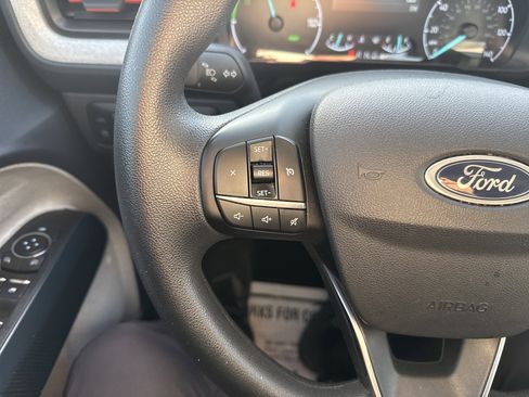 Used 2024 Ford Maverick XLT image 18