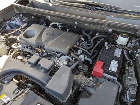 Used 2024 Toyota RAV4 XLE image 54