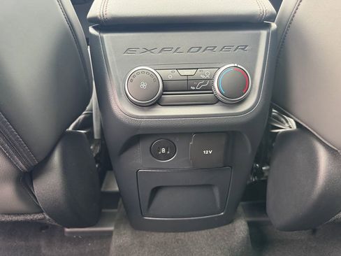 New 2026 Ford Explorer Active w/ Active Comfort Package image 38
