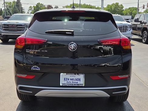 Used 2023 Buick Encore GX Preferred w/ Cold Weather Comfort Package AWD/4WD image 8