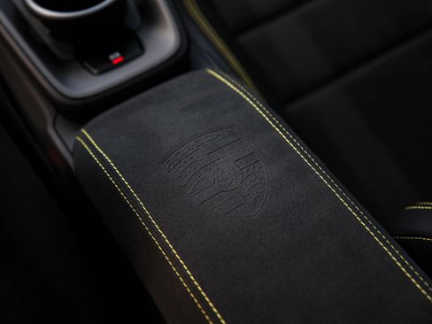 Used 2022 Porsche 911 GT3 RWD image 40