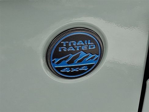 Used 2023 Jeep Wrangler Unlimited w/ Cold Weather Group image 33