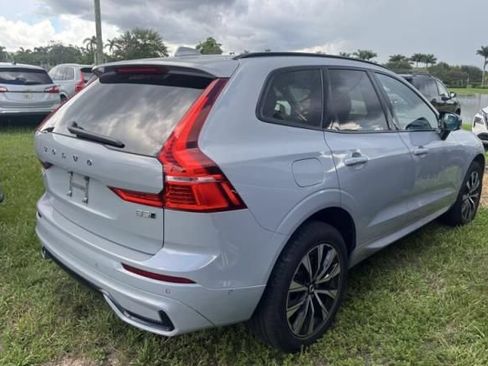 Used 2024 Volvo XC60 B5 Plus w/ Climate Package AWD/4WD image 2
