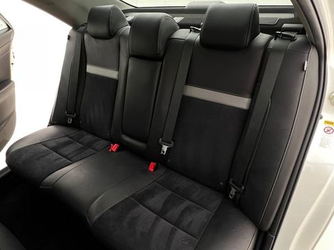 Used 2014 Toyota Camry SE w/ Leather Package image 14