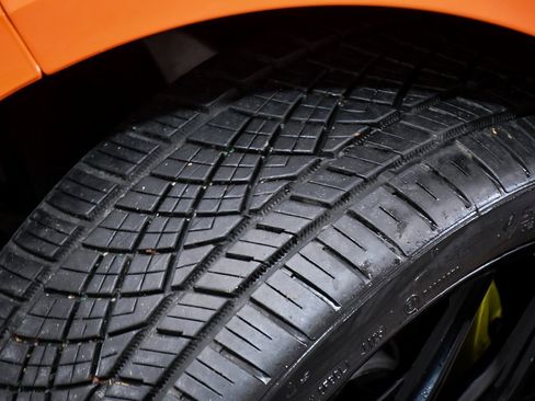 Used 2021 Chevrolet Corvette Stingray Preferred Cpe w/ 2LT image 90