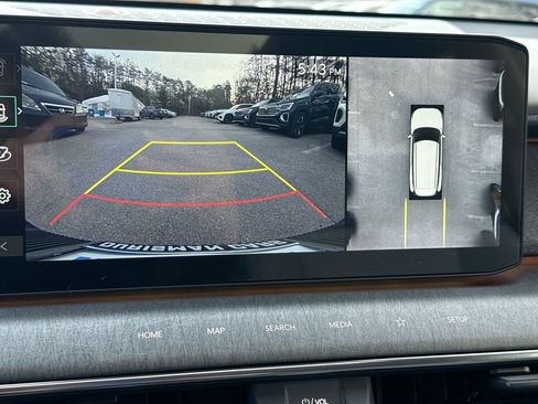 Used 2024 Kia EV9 Land image 23