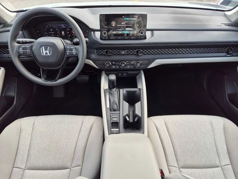 Certified 2023 Honda Accord LX image 16