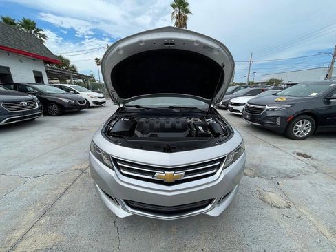 Used 2018 Chevrolet Impala LT FWD image 9