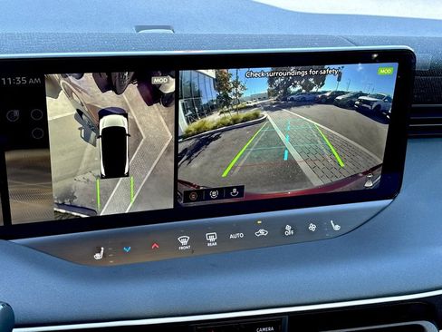 New 2026 Nissan Leaf Platinum+ image 17