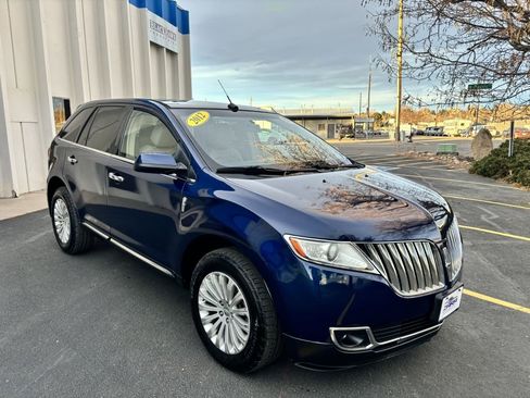 Used 2012 Lincoln MKX AWD image 9