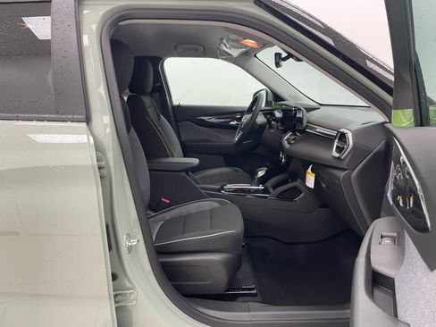 New 2026 Chevrolet TrailBlazer LT w/ Convenience Package AWD/4WD image 14
