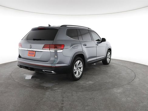 Used 2021 Volkswagen Atlas SE w/ Panoramic Sunroof Package image 12