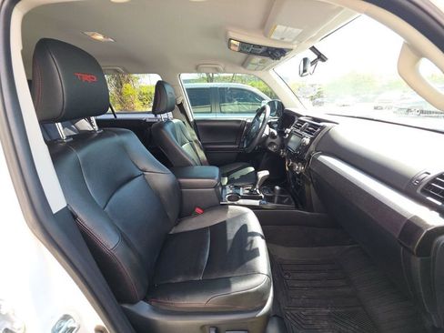 Used 2019 Toyota 4Runner TRD Off-Road Premium image 5