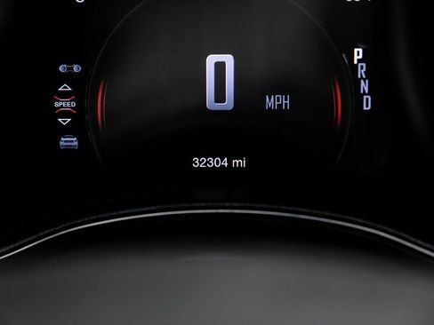 Used 2021 Dodge Durango R/T w/ Blacktop Package image 3