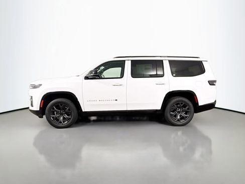 New 2026 Jeep Grand Wagoneer Limited AWD/4WD image 4