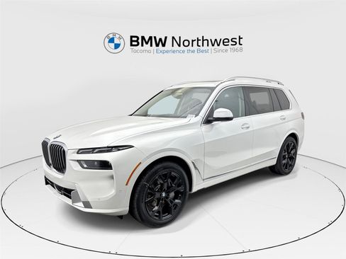 New 2026 BMW X7 xDrive40i AWD/4WD image 1