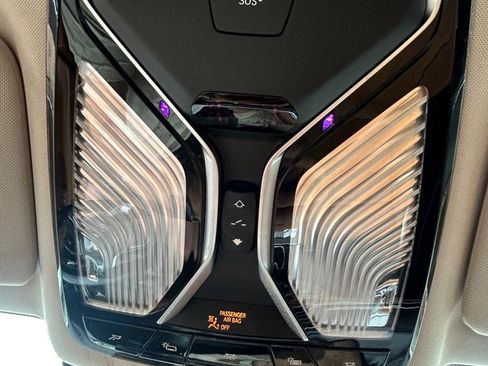 Used 2016 BMW 740i RWD image 26