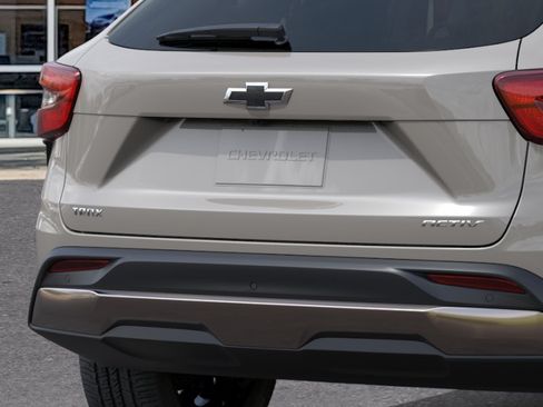 New 2026 Chevrolet Trax ACTIV w/ Driver Confidence Package FWD image 38