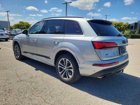 Certified 2025 Audi Q7 2.0T Premium Plus AWD/4WD image 5