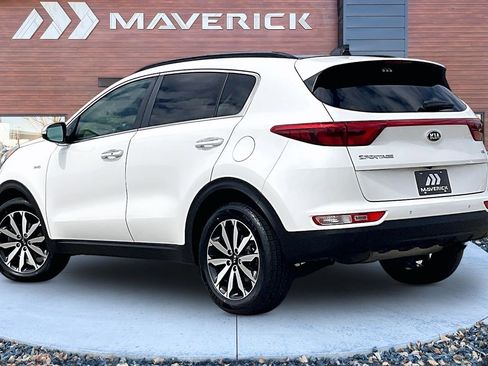 Used 2018 Kia Sportage EX w/ EX Technology Package AWD/4WD image 4