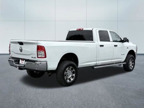 Used 2022 RAM 2500 Tradesman w/ Chrome Appearance Group AWD/4WD image 3