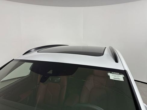 New 2026 Porsche Macan S image 17