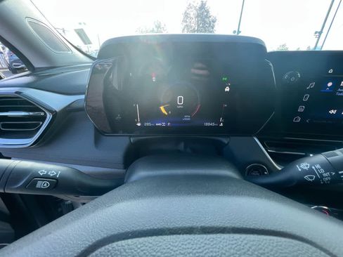 Used 2025 Chevrolet TrailBlazer LT image 15