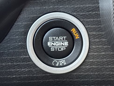 Used 2022 RAM 3500 Limited image 32