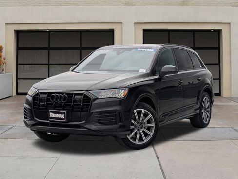 Used 2023 Audi Q7 2.0T Premium Plus w/ Premium Plus Package AWD/4WD image 3