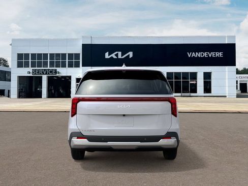 New 2026 Kia Carnival FWD image 7