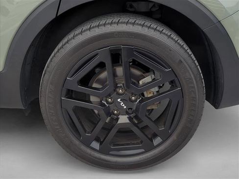 Used 2023 Kia Telluride EX X-Line image 6