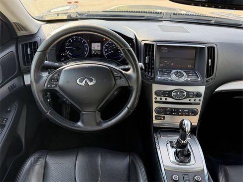 Used 2013 INFINITI G37 x w/ Premium Pkg image 10